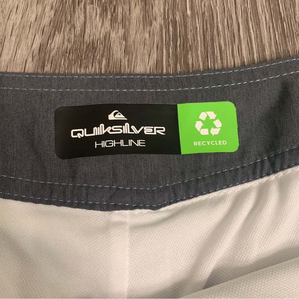 Quicksilver Highline Swim Trunks - image 2